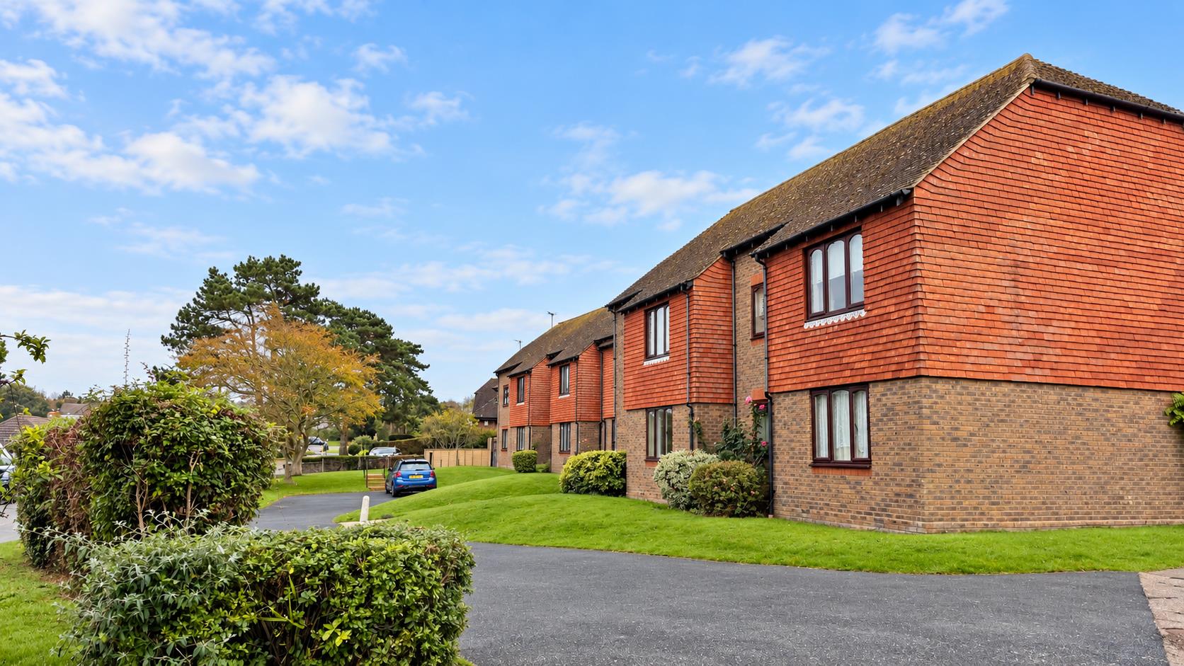 1 bed property in Shepherds Way, Fairlight